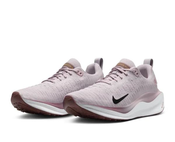 NIKE WOMEN'S INFINITY RUN 4 010