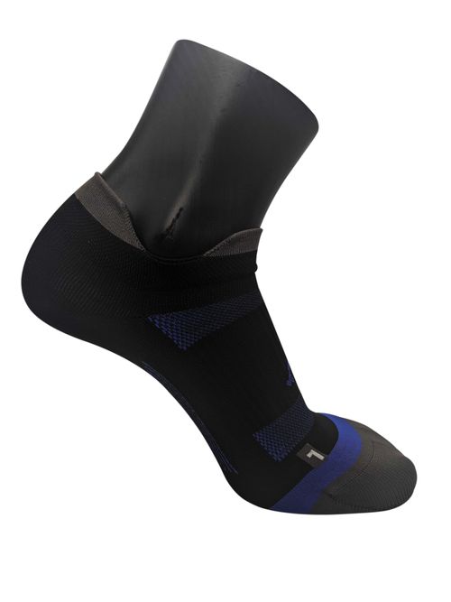 A SNAIL'S PACE RUN SHOP A SNAIL'S PACE LIGHTWEIGHT SOCKS BLACK