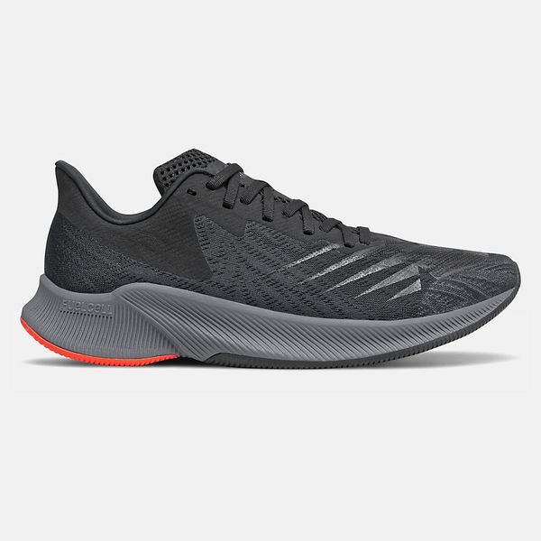 Amazon.com | New Balance Men's FuelCell Rebel V3 Running