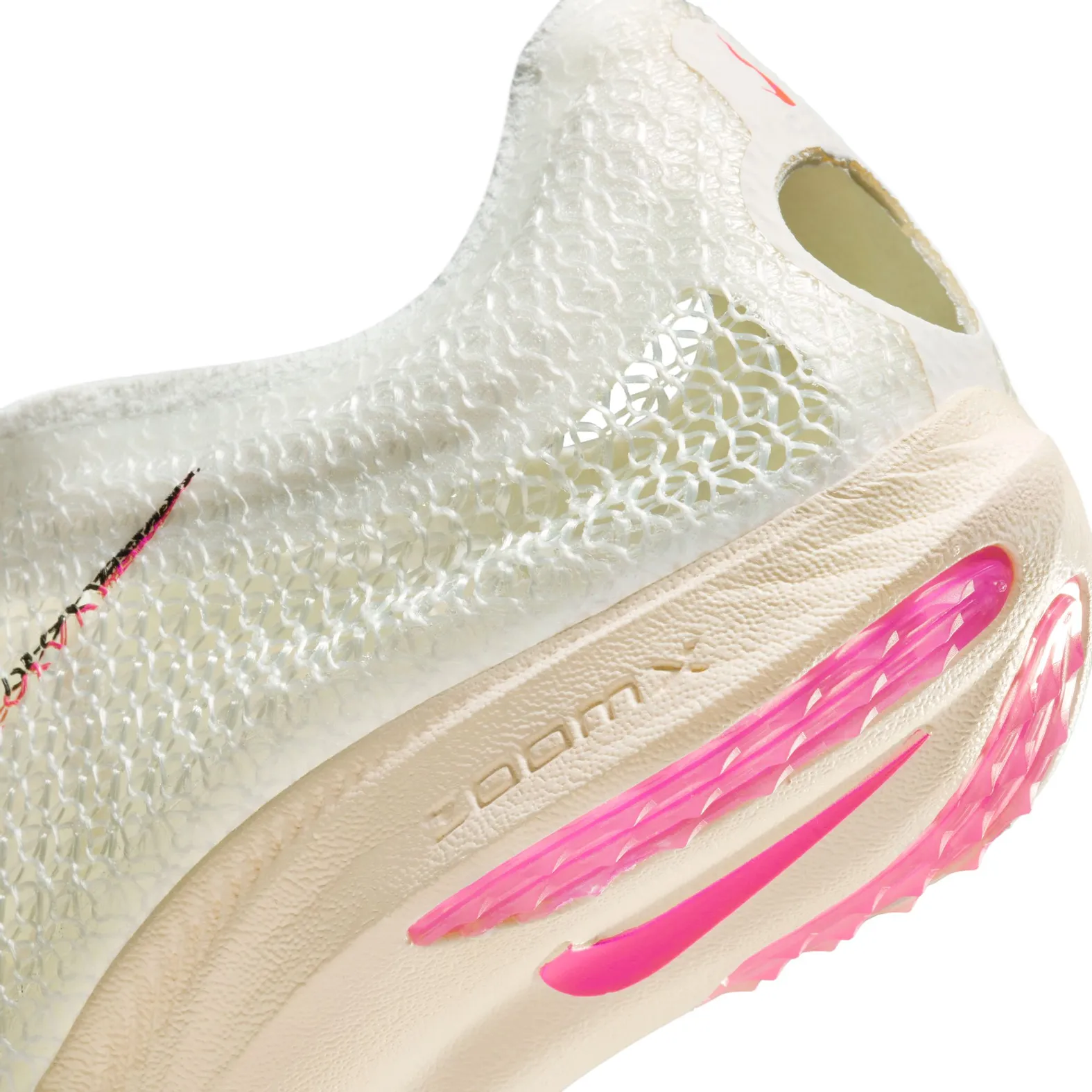 Nike UNISEX ZOOM VICTORY 101