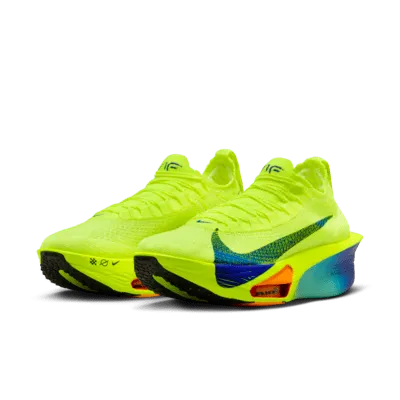 Nike WOMEN'S ALPHAFLY NEXT% 3 700