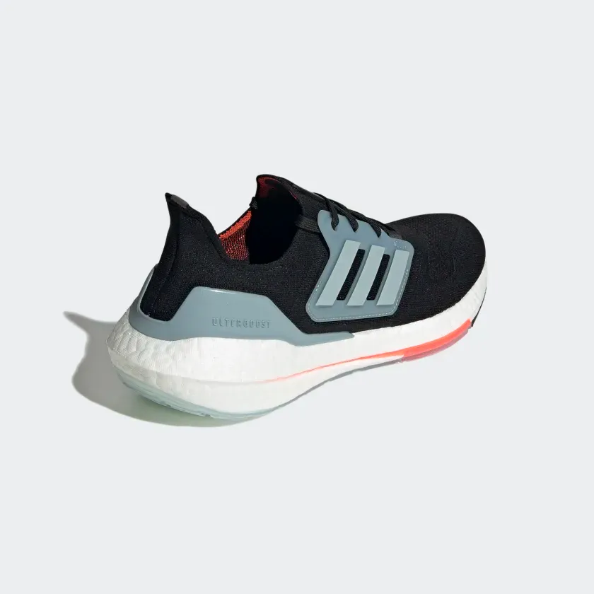 adidas gazelle silver green womens Adidas Ultraboost 5 Mens Shoe main image 0