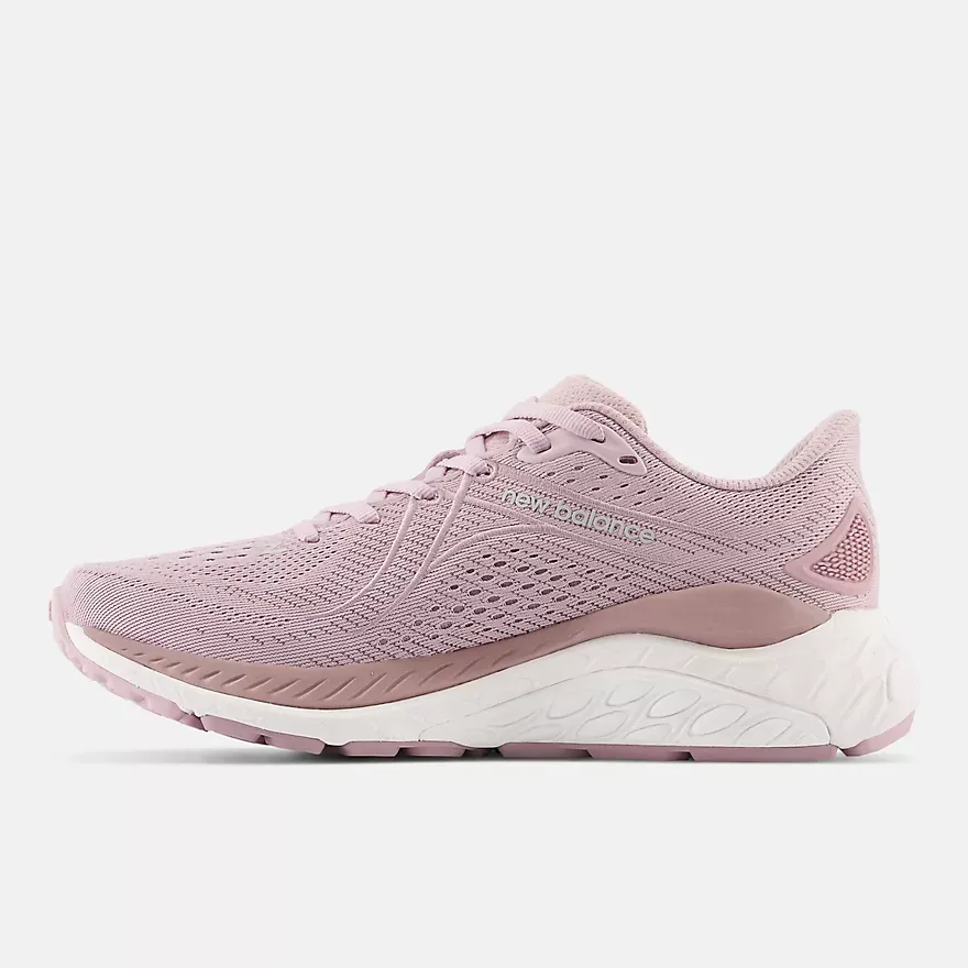 New Balance WOMEN'S 860 V13 C13