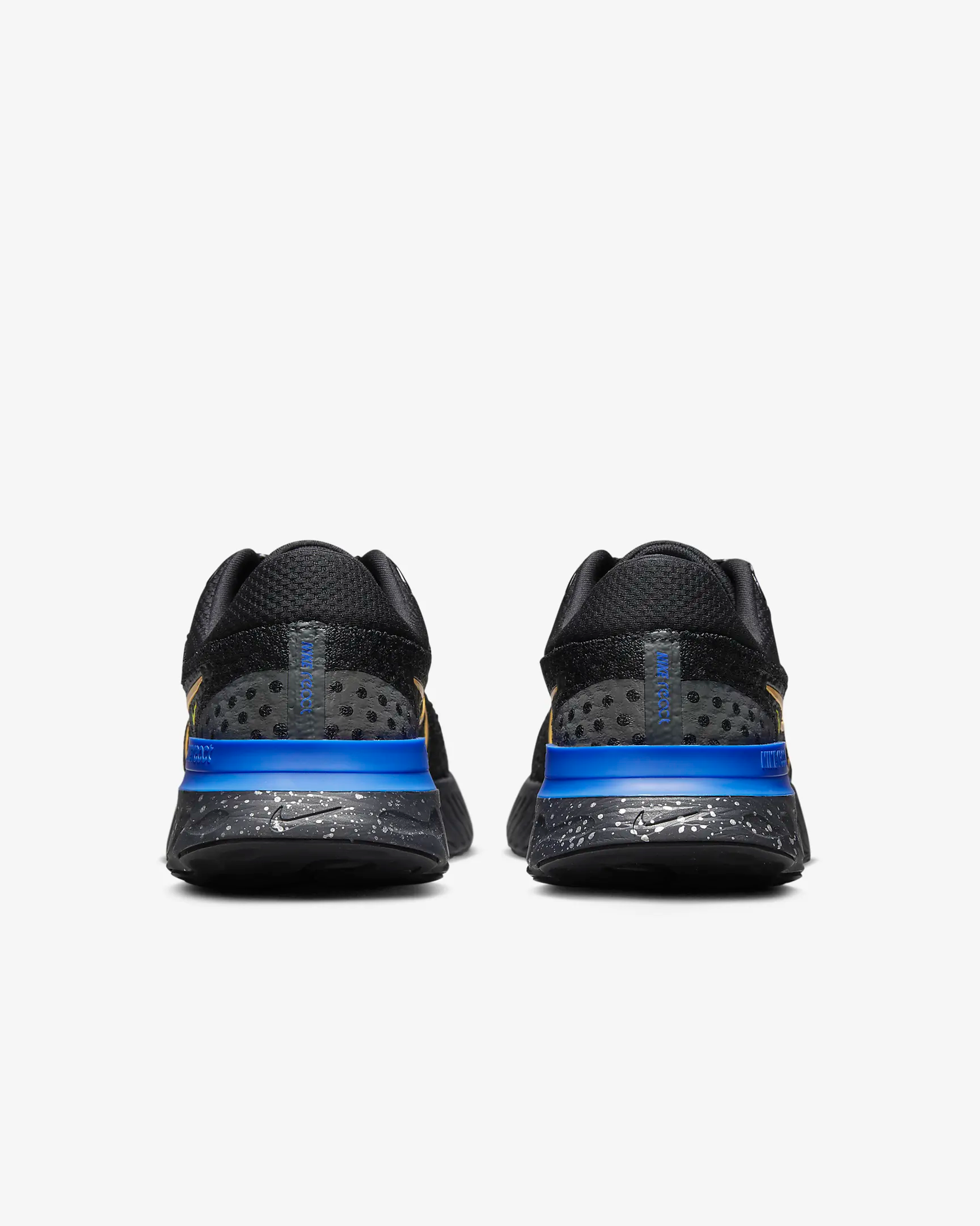 Nike react flyknit black racer blue hotsell