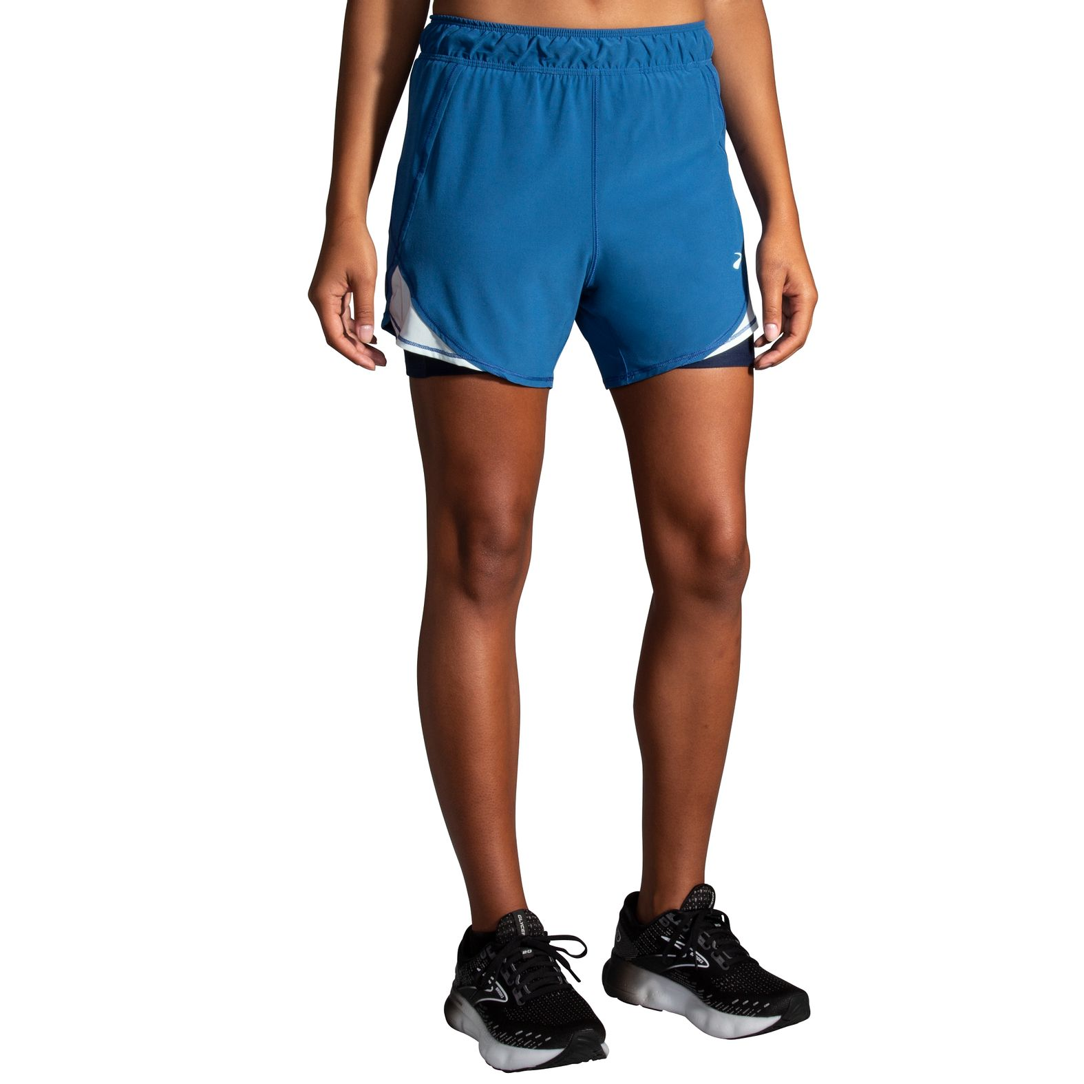 Brooks Women's Chaser 5" 2-in-1 Short - Ocean Drive | Running Bath